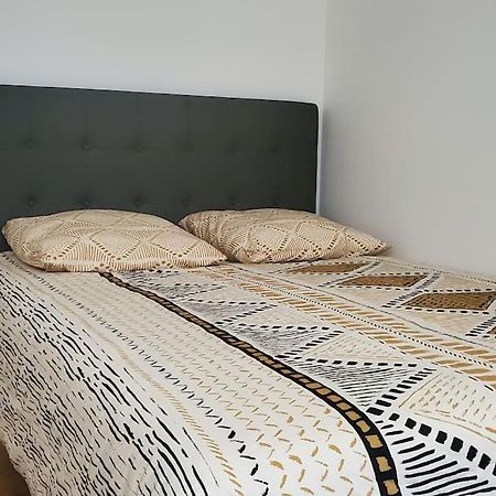Tulsa Home - Superbe Appartement De Deux Chambres - Avec Terrasse Privee Osny Ngoại thất bức ảnh